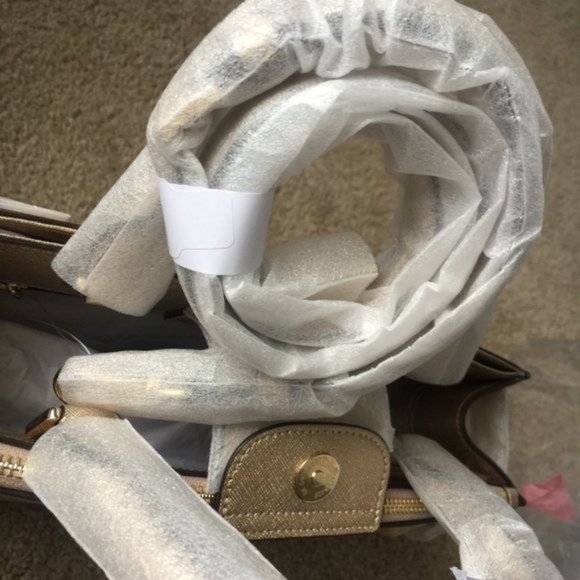 Michael Kors Karla Gold NWT - Picture 5 of 6